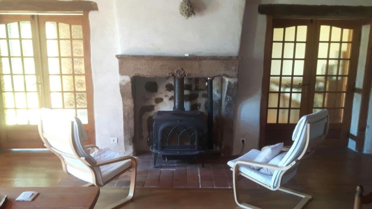 Maison En Pierre Vila Dettey Exterior foto